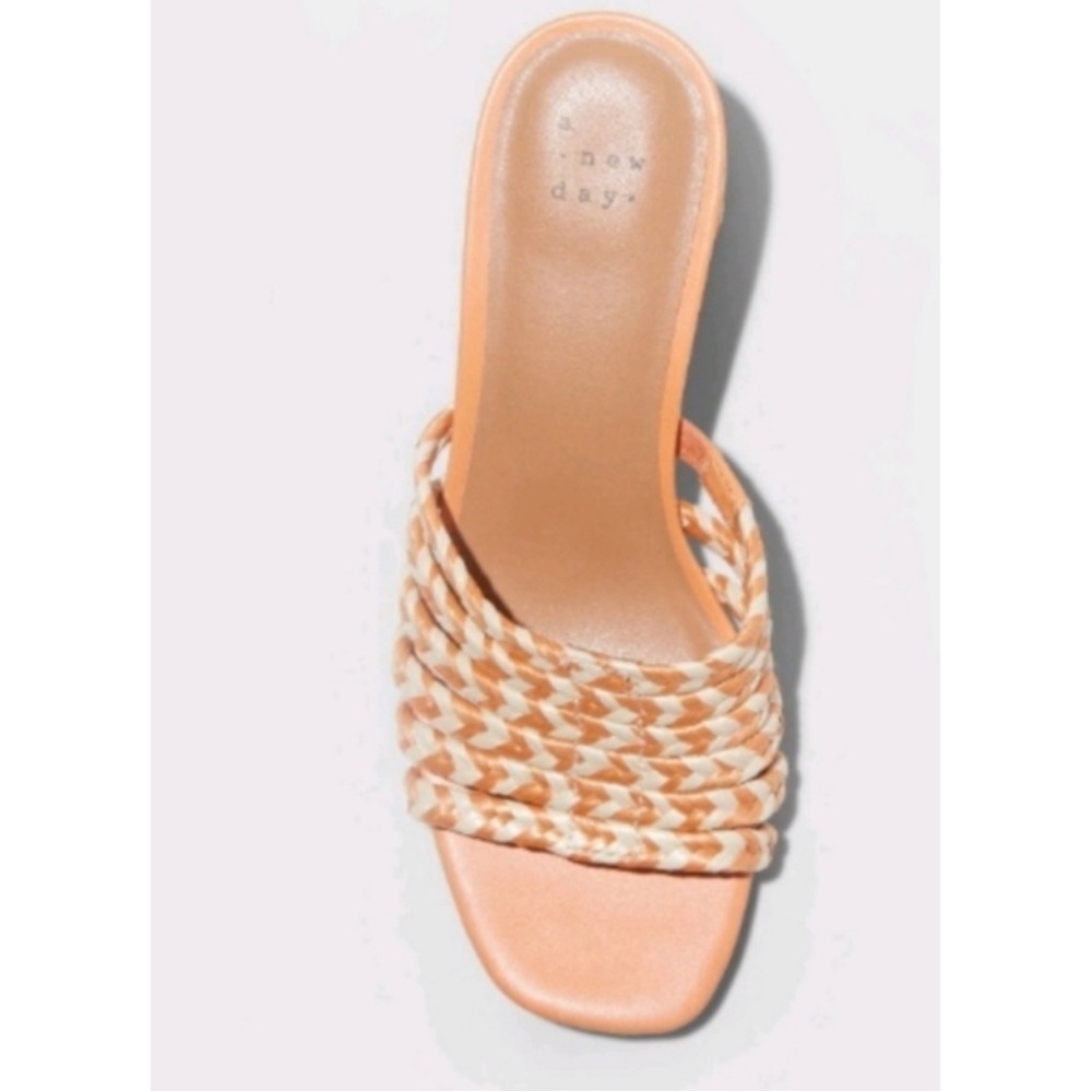 Universal Thread Tan Woven Mules - Picture 6 of 15